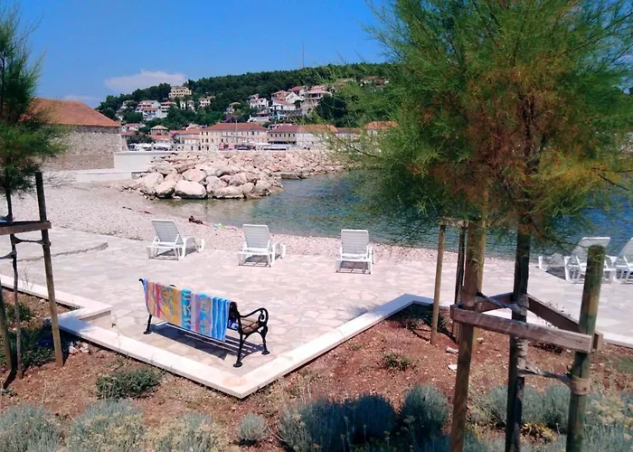 Double 4041e 3* Jelsa (Hvar)